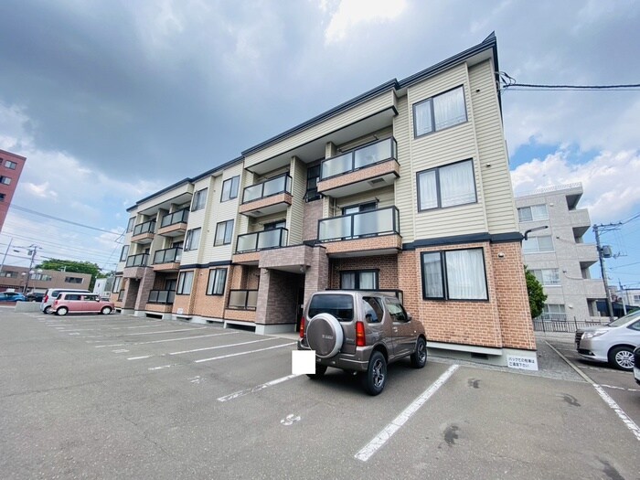 物件外観写真2　(外観写真)