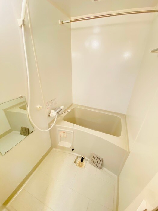 物件内観写真12　(バス／シャワールーム等)