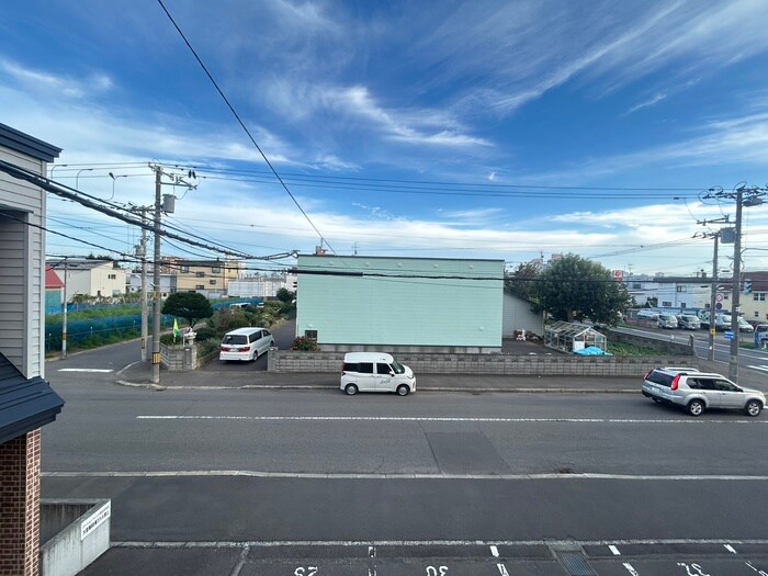 物件内観写真22　(室内からの展望)