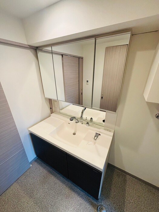 物件内観写真18　(洗面)