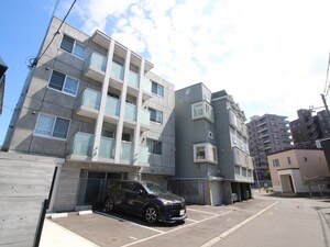 アクア美園外観写真