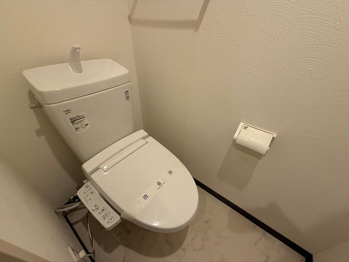 物件内観写真16　(トイレ)