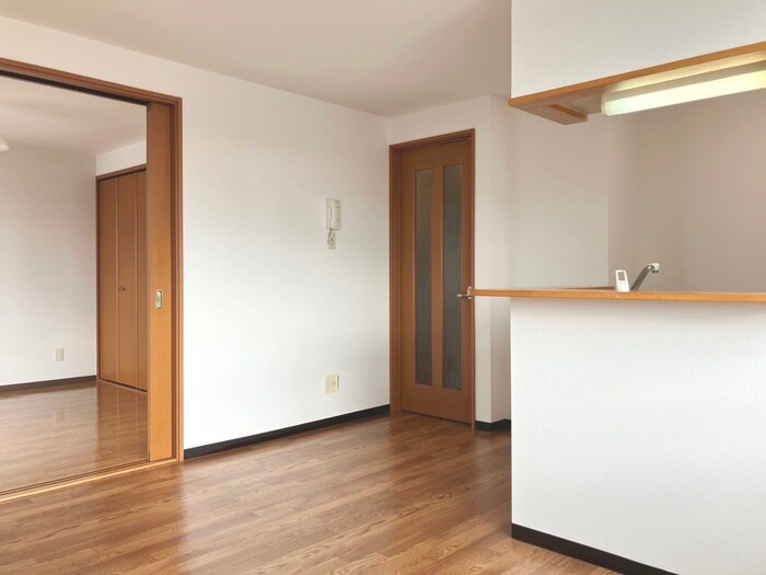 物件内観写真10　(居室)