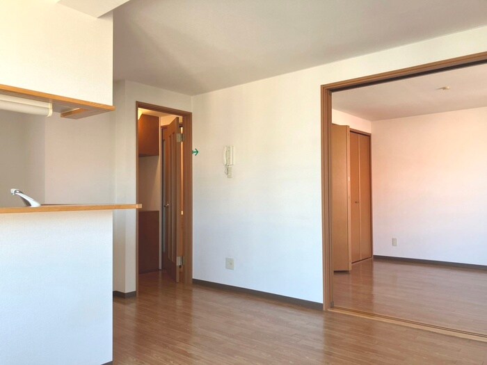 物件内観写真10　(居室)