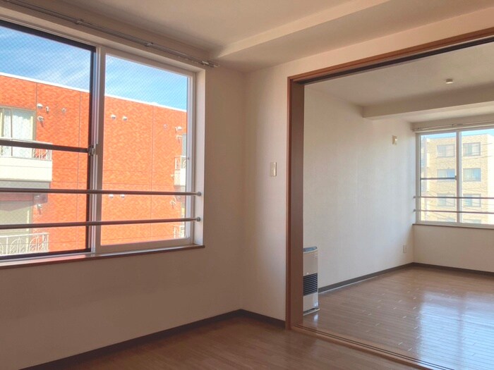 物件内観写真14　(居室)