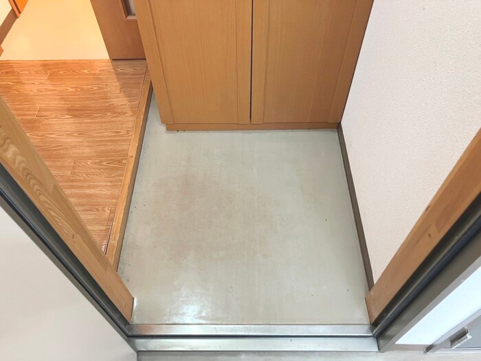 物件内観写真22　(玄関)