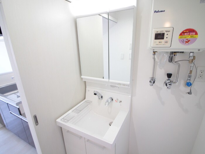 物件内観写真13　(洗面)