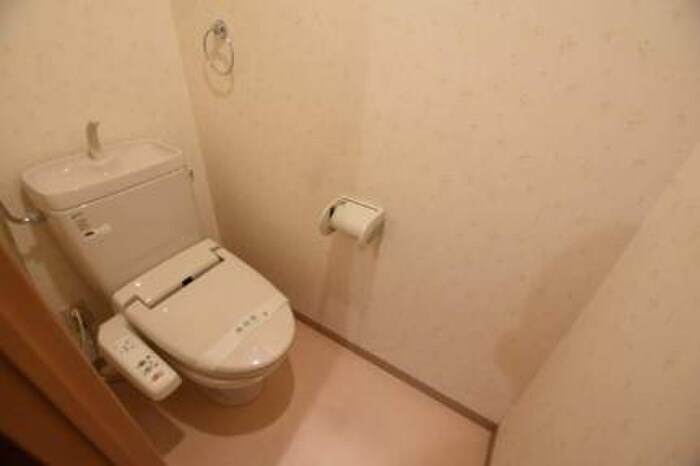 物件内観写真14　(トイレ)