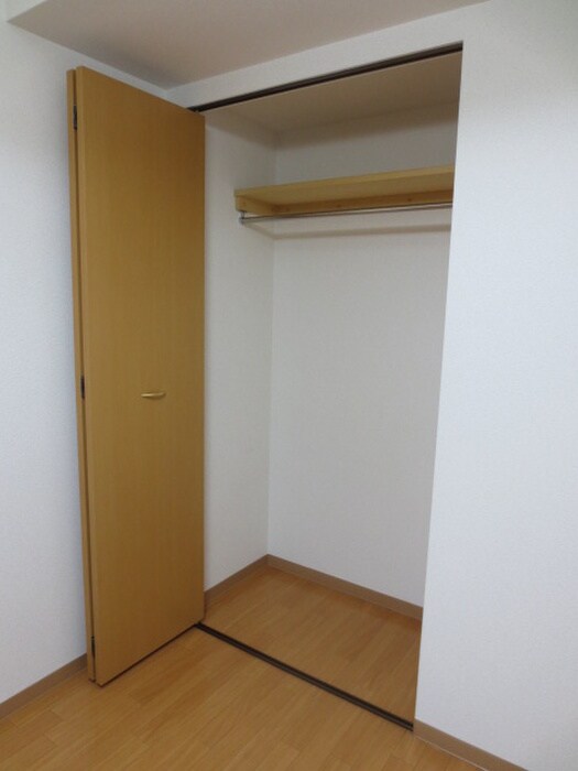 物件内観写真11　(収納)