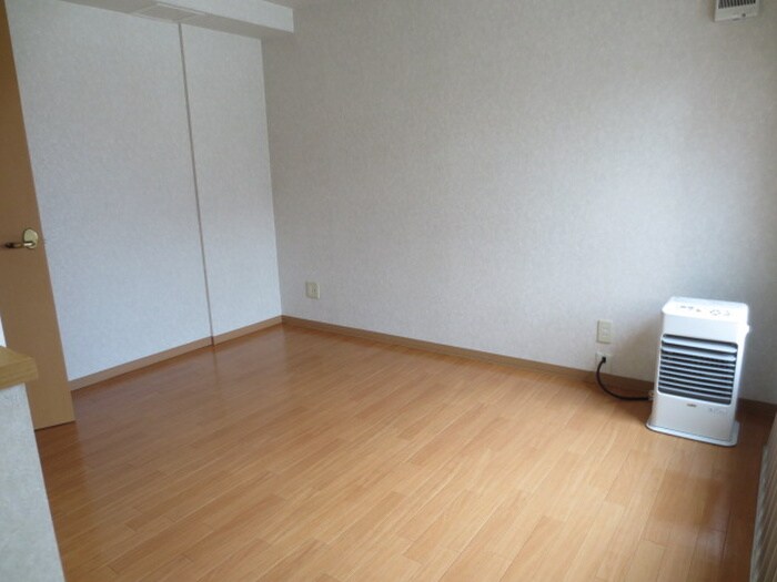 物件内観写真12　(居室)