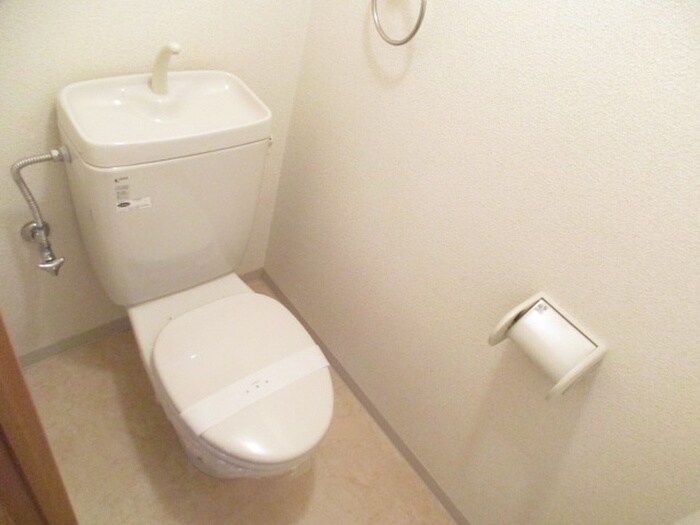 物件内観写真17　(トイレ)