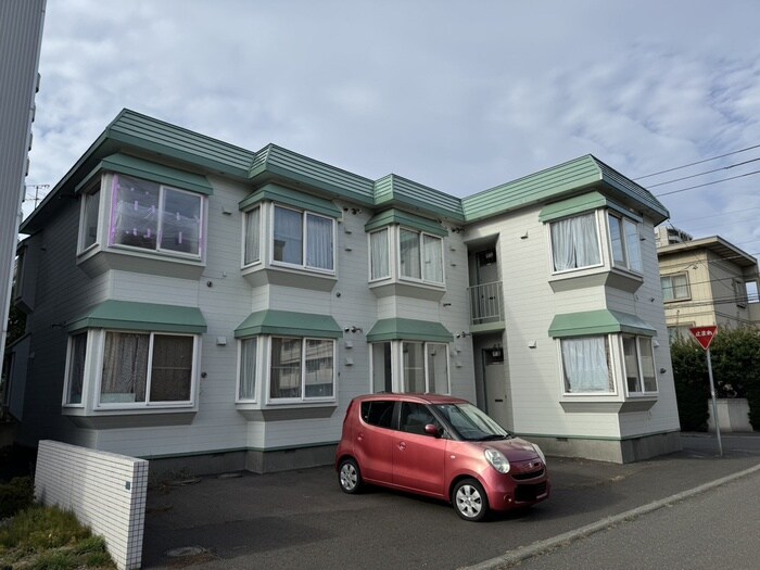 物件外観写真1　(外観写真)