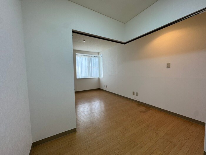 物件内観写真18　(居室)