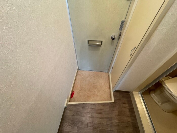 物件内観写真20　(玄関)