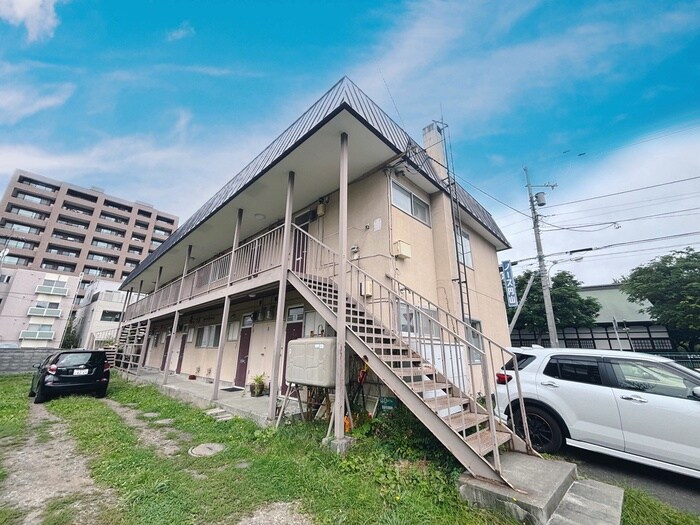 物件外観写真2　(外観写真)