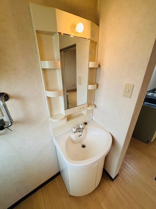 物件内観写真18　(洗面)