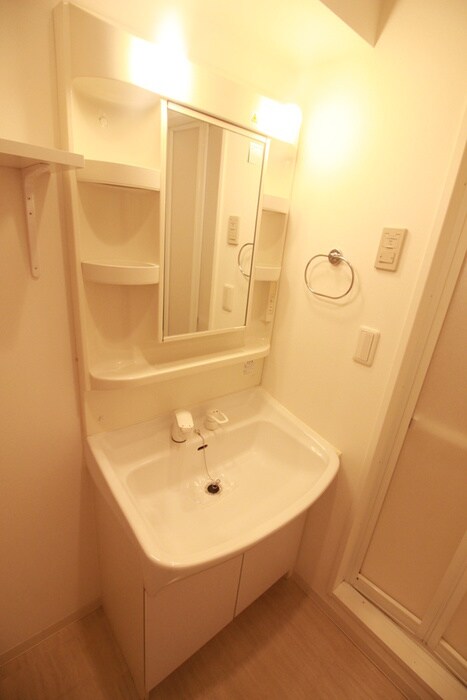 物件内観写真15　(洗面)