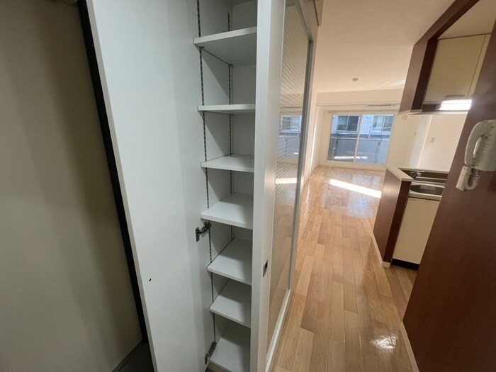 物件内観写真17　(靴箱)