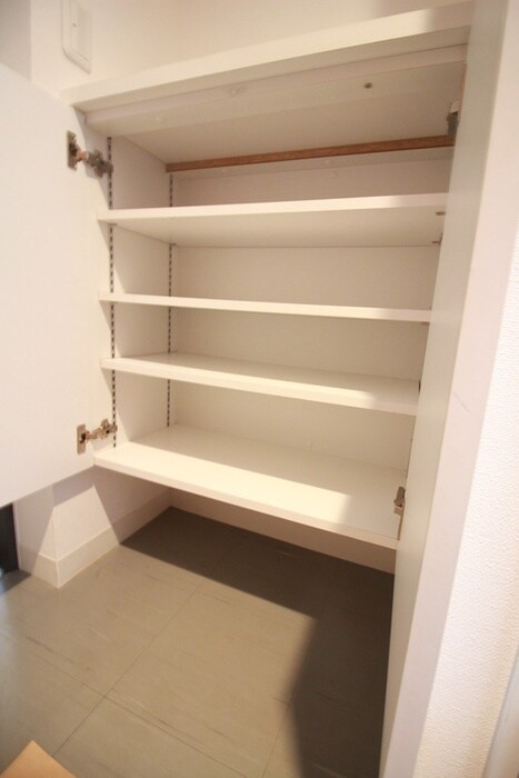物件内観写真19　(靴箱)