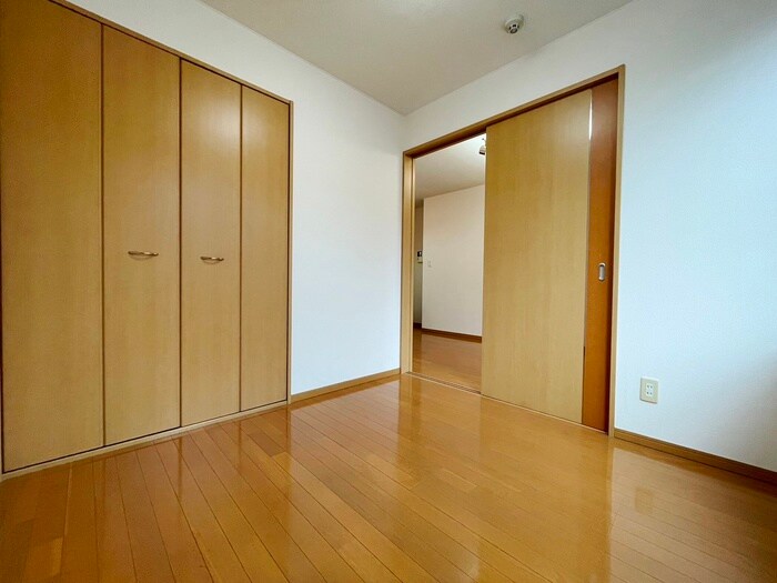 物件内観写真10　(居室)