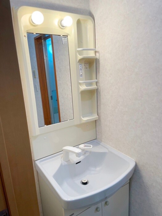 物件内観写真13　(洗面)