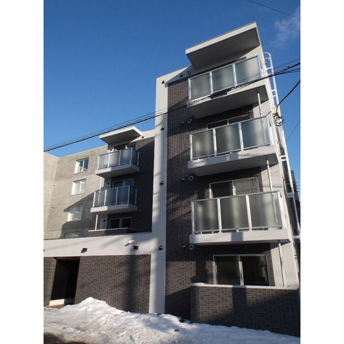 物件外観写真1　(外観写真)