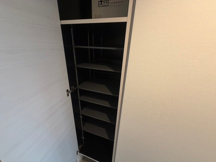 物件内観写真7　(収納)