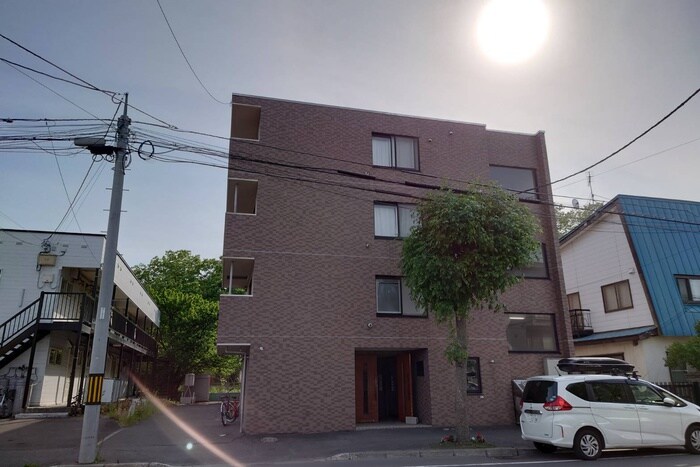 物件外観写真2　(外観写真)