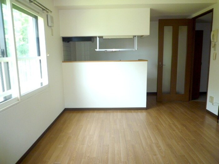 物件内観写真11　(居室)