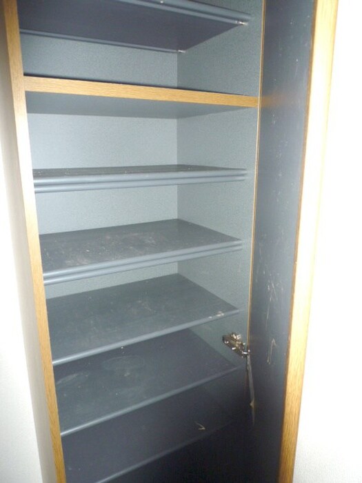 物件内観写真15　(靴箱)