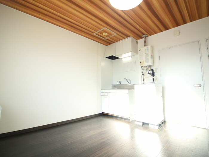 物件内観写真8　(居室)