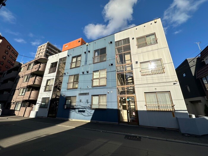 物件外観写真1　(外観写真)