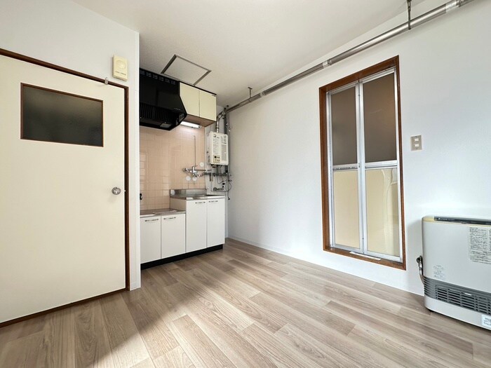 物件内観写真7　(居室)