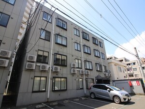 フォレスト中の島外観写真