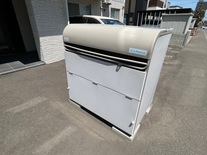 物件外観写真5　(建物設備)