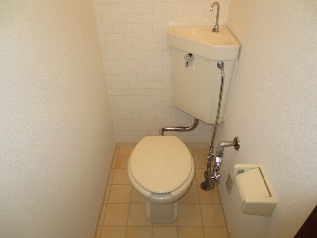 物件内観写真12　(トイレ)