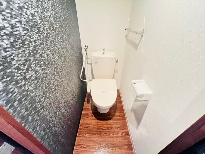 物件内観写真13　(トイレ)