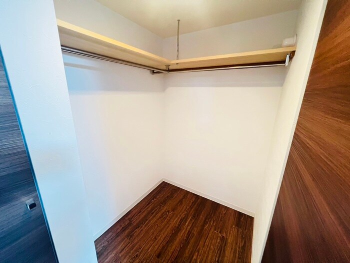 物件内観写真15　(収納)
