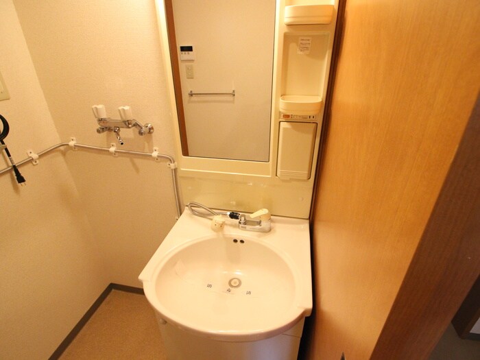 物件内観写真13　(洗面)