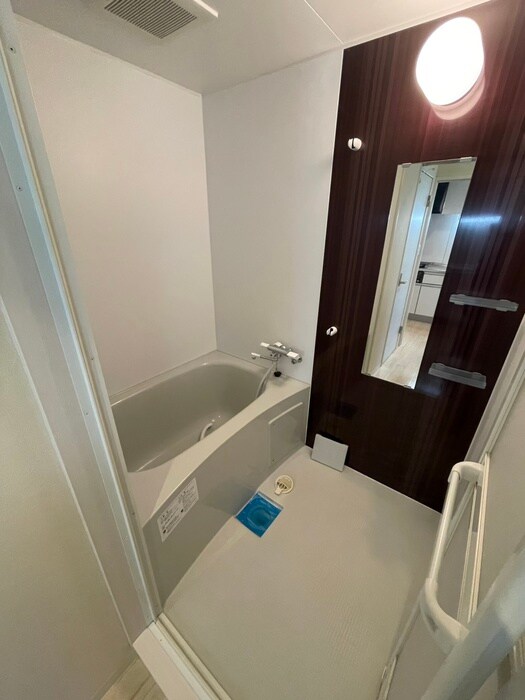 物件内観写真12　(バス／シャワールーム等)