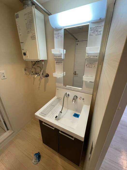 物件内観写真14　(洗面)