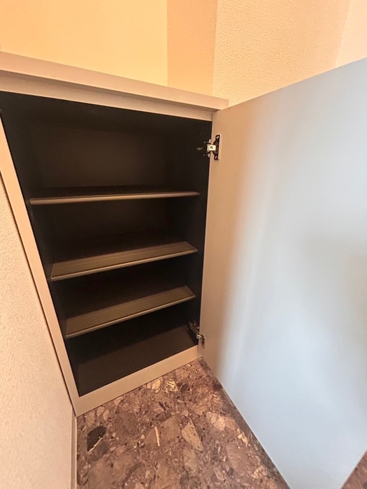 物件内観写真16　(靴箱)