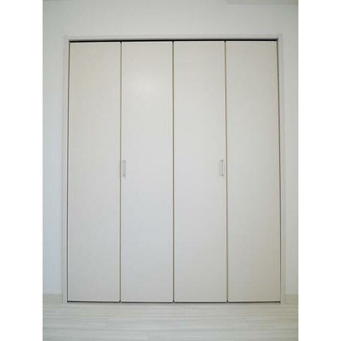 物件内観写真6　(収納)