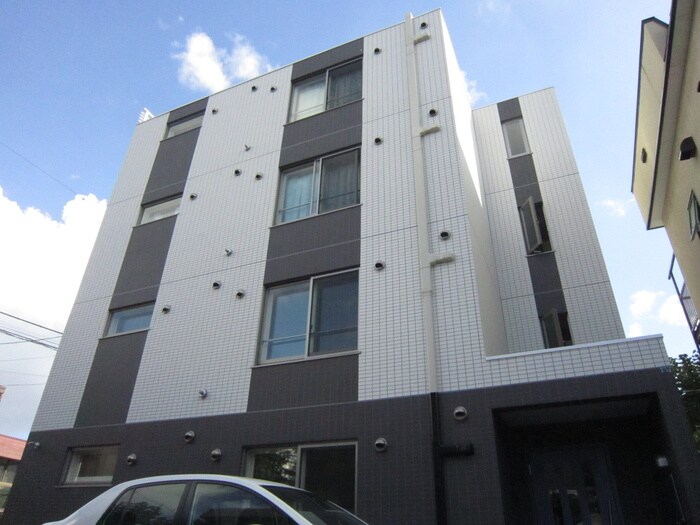 物件外観写真3　(外観写真)