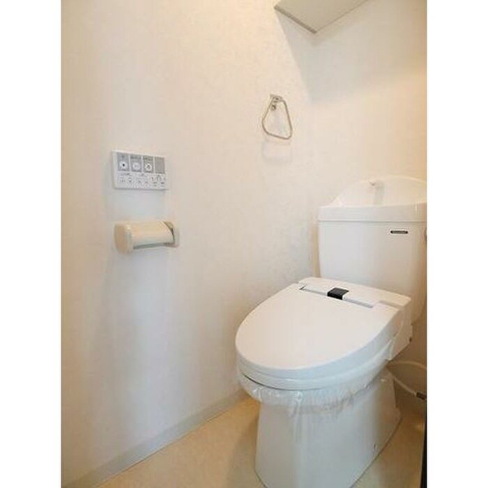 物件内観写真10　(トイレ)