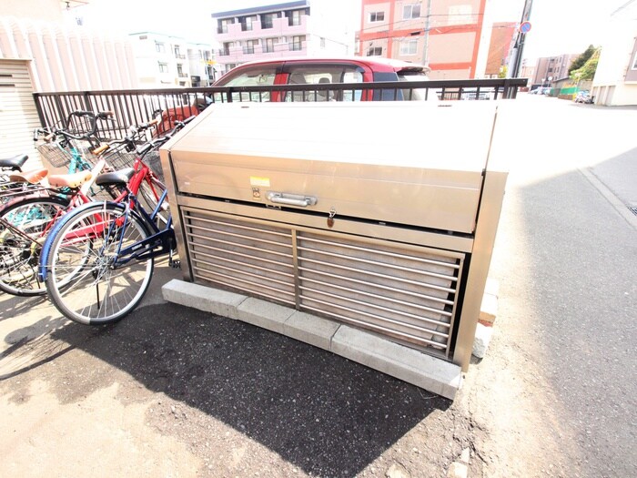 物件外観写真5　(建物設備)