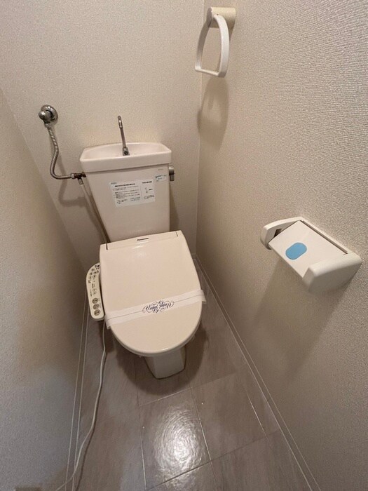 物件内観写真14　(トイレ)