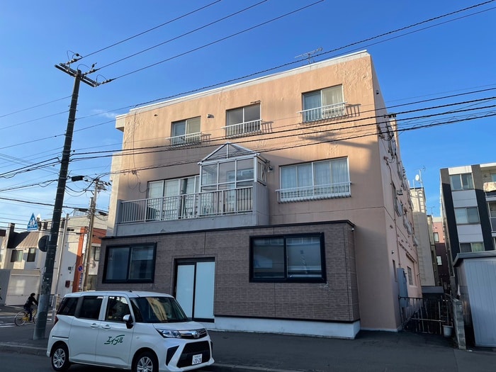 物件外観写真6　(外観写真)