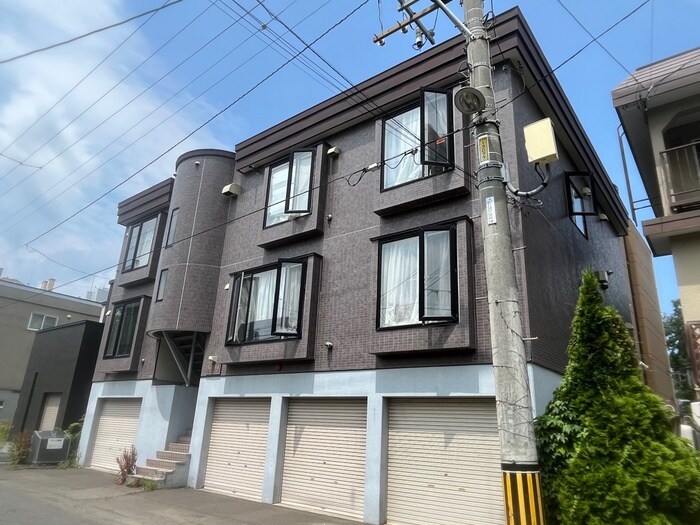 物件外観写真2　(外観写真)