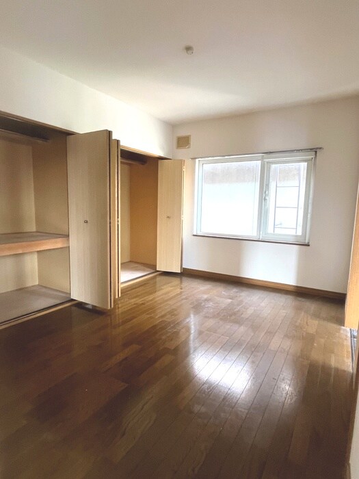 物件内観写真13　(居室)